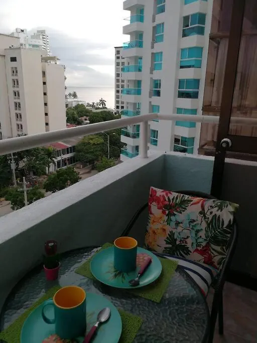 Apartamento Con Piscina Cerca Al Mar Amoblado Rodadero Sur Gaira Colombia