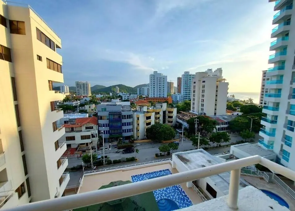 Apartamento Con Piscina Cerca Al Mar Amoblado Rodadero Sur Gaira
